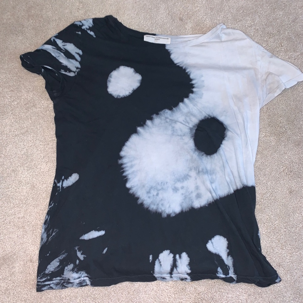 project social t yin yang top